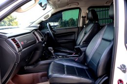 FORD EVEREST 2.0 AT ปี2019 ราคา 899,000 บาท