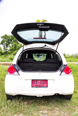 HONDA BRIO 1.2 V CVT HATCH ปี2019 ราคา 429,000 บาท