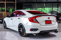 HONDA CIVIC 1.5 TURBO RS CVT FC ปี2017 ราคา 849,000บาท