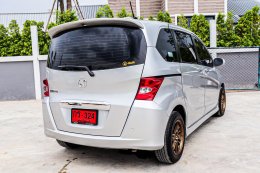 HONDA FREED 1.5 SE ปี2011 ราคา 489,000 บาท