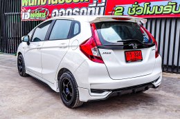 HONDA JAZZ 1.5 S I-VTECH (AB/ABS) ปี2019 ราคา 549,000 บาท