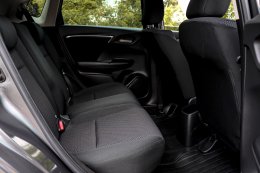 HONDA JAZZ1.5 S I-VTEC CVT HATCH ปี2020 ราคา569,000บาท