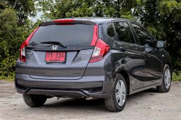 HONDA JAZZ1.5 S I-VTEC CVT HATCH ปี2020 ราคา569,000บาท