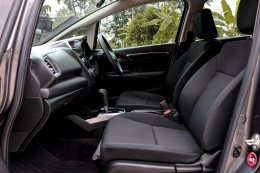 HONDA JAZZ1.5 S I-VTEC CVT HATCH ปี2020 ราคา569,000บาท