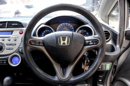 HONDA JAZZ 1.3 HYBRID CVT ปี2013 ราคา359,000บาท