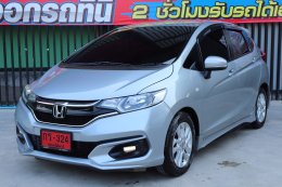HONDA JAZZ 1.5 V+ I-VTEC HATCN ปี2018 ราคา579,000บาท