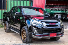 ISUZU D-MAX 1.9 HI LANDER X-SERIES DDI ปี2017 ราคา499,000บาท