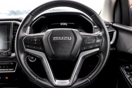 ISUZU D-MAX CAB4 (NEW) 3.0 HI-LANDER ZP MT ปี2019 ราคา 869,000 บาท