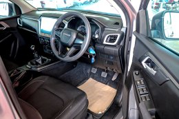 ISUZU D-MAX CAB4 (NEW) 1.9 L MT (DA) ปี2021 ราคา 739,000 บาท