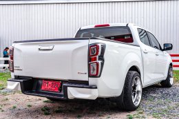 ISUZU D-MAX CAB 4 1.9 AB/ABS ปี2020 ราคา 729,000 บาท