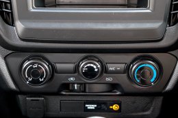 ISUZU D-MAX SPACECAB 1.9 MT AB/ABS ปี2020 ราคา579,000บาท