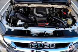 ISUZU MU-X 1.9 AT (DA DVD) ปี2018 ราคา959,000บาท