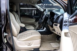 ISUZU MU-X 3.0 4WD AT (NAVI) ปี2017ราคา 899,000บาท