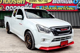 ISUZU D-MAX SPACECAB 1.9 Z DDI X-SERIES(AB/ABS)ปี2016 ราคา589,000บาท