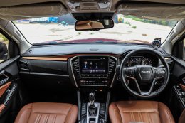 ISUZU MU-X 3.0 ULTIMATE ATปี2021 ราคา1,100,000บาท