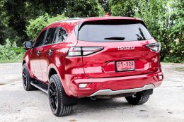 ISUZU MU-X 3.0 ULTIMATE AT ปี2021 ราคา1,100,000 บาท