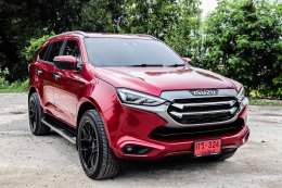 ISUZU MU-X 3.0 ULTIMATE AT ปี2021 ราคา1,100,000 บาท