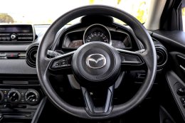 MAZDA2 SKYACTIV HATCHABCK 1.3 STANDARD ปี2018 ราคา 389,000 บาท
