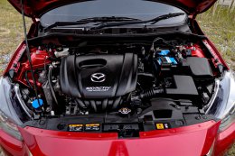 MAZDA 2 1.3 HIGH CONNECT AT ปี2018 ราคา 449,000 บาท