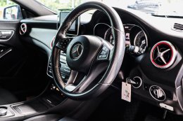   MERCEDES-BENZ CLA200 ปี2016 ราคา999,000บาท