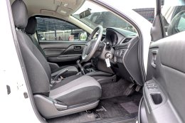 MITSUBISHI TRITON DUAL CAB 2.5 GLX MT ปี2021 ราคา619,000บาท