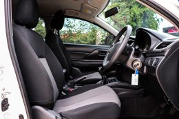 MITSUBISHI TRITON EXT. CAB (NEW) 2.5 GLX MT ปี2021 ราคา489,000บาท