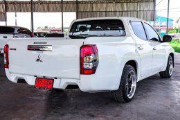 MITSUBISHI TRITON DUAL CAB (NEW)2.5 GLX MT ปี2021 ราคา599,000บาท 