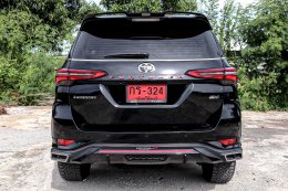 TOYOTA FORTUNER 2.4 LEGENDER 4WD AT ปี2021 ราคา1,570,000บาท