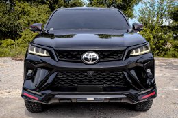 TOYOTA FORTUNER 2.4 LEGENDER 4WD AT ปี2021 ราคา1,570,000บาท