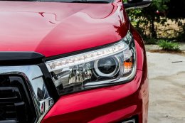 TOYOTA HILUX REVOปี2018 ราคา899,000บาท