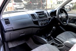 TOYOTA VIGO SMART CAB CHAMP 2.5 J ปี2013 ราคา 399,000 บาท