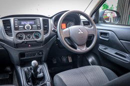 MITSUBISHI TRITON CAB (NEW) GL 2.5 DID AB/ABS ปี2020 ราคา459,000บาท