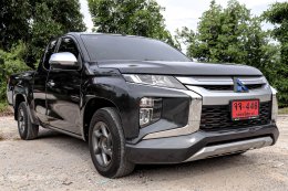 MITSUBISHI TRITON DOUBLECAB (NEW) GLX 2.5 DID ABS ปี2019 ราคา 449,000 บาท
