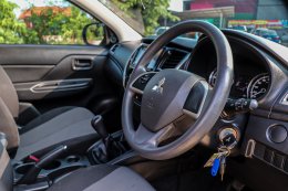 MITSUBISHI TRITON EXT. CAB (NEW) 2.5 RALLIART MT ปี2022 ราคา549,000บาท