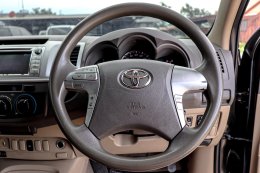 TOYOTA VIGO DOUBLECAB PREUNNER CHAMP 3.0 G AB/ABS ปี2012 ราคา 529,000 บาท
