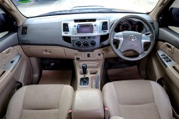 TOYOTA VIGO DOUBLECAB PREUNNER CHAMP 3.0 G AB/ABS ปี2012 ราคา 529,000 บาท