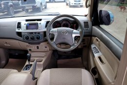 TOYOTA VIGO DOUBLECAB PREUNNER CHAMP 3.0 G AB/ABS ปี2012 ราคา 529,000 บาท