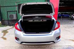 HONDA CIVIC 1.8 E IVTEC CVT ปี2020 ราคา789,000บาท