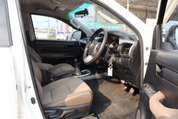 TOYOTA REVO DOUBLE CAB PRERUNNER 2.4 E (AB/ABS)ปี2017 ราคา629,000บาท