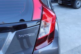 HONDA JAZZ 1.5 S I-VTECH AT ปี2018 ราคา 529,000 บาท