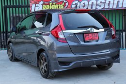 HONDA JAZZ 1.5 V I-VTEC AT ปี 2018 ราคา 549,000 บาท