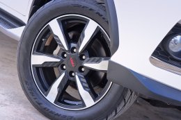 TOYOTA FORTUNER 2.8 TRD SPORTIVO 4WD AT WAGON (BLACK TOP) NAVI (AB/ABS)  ปี 2019 ราคา 1,490,000 บาท