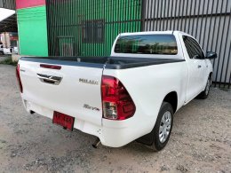 TOYOTA REVO SMART CAB 2.4 J PLUS AB/ABS ปี2017 ราคา449,000 บาท