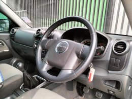 ISUZU D-MAX SPACEAB NEW HI-LANDER2.5 I-VTEC ABS ปี2011 ราคา 369,000บาท