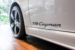 718 Cayman