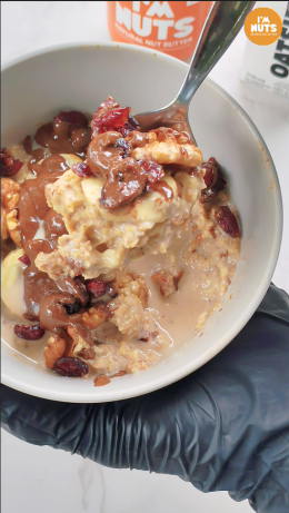  เมนูอาหารเช้าง่ายๆ: โอ๊ตเชีย + เนยถั่ว