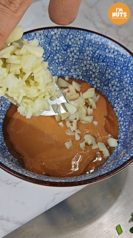 สูตรน้ำจิ้มเต้าเจี้ยวเนยถั่ว (สูตรเด็ด ทำง่ายมาก)