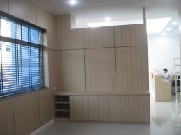 เฟอร์นิเจอร์สำนักงาน