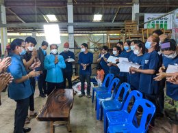 สำนักงานพัฒนาฝีมือแรงงานแพร่ จัดโครงการการเพิ่มมูลค่าผลิตภัณฑ์ไม้ด้วยเรซิ่น