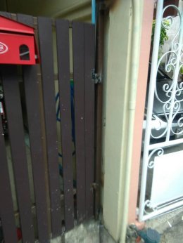 ซ่อมประตูม้วน ประตูบานเลื่อนหน้าบาน บางนา งานเปลี่ยนวู๊ดประตูบานเลื่อนหน้าบ้าน